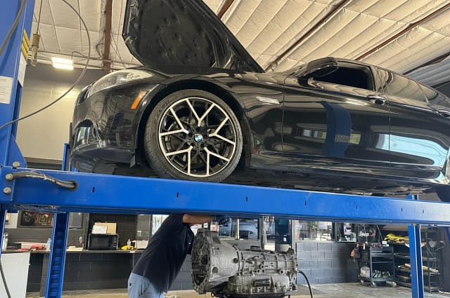 transmission repair service in houston